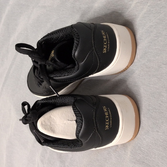 Brown Leather Crossbody Bag & Skecher Black Leather Sport Court 2.0 In Box - Picture 9 of 12